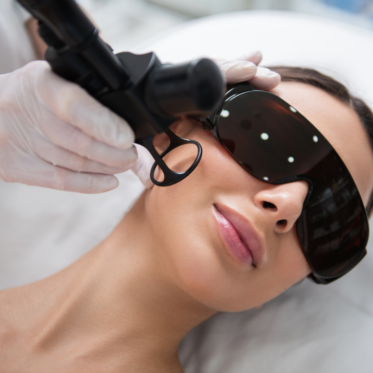 What to expect before and after CO2 laser resurfacing? 10 What to expect before and after CO2 laser resurfacing
